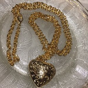 Long chain heart drop pendant new vintage
